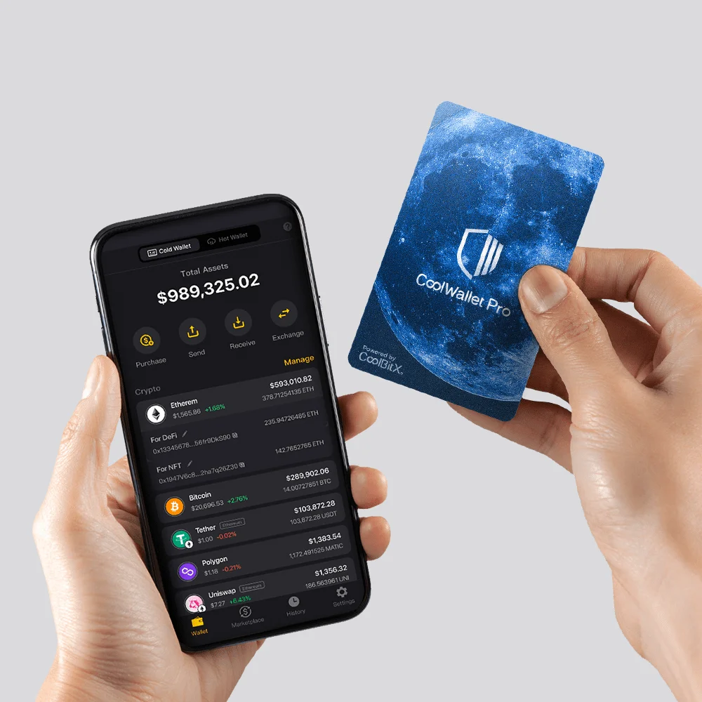 Cold Wallet Products | COOLWALLET PRO | ONEKEY - OTCXPERT